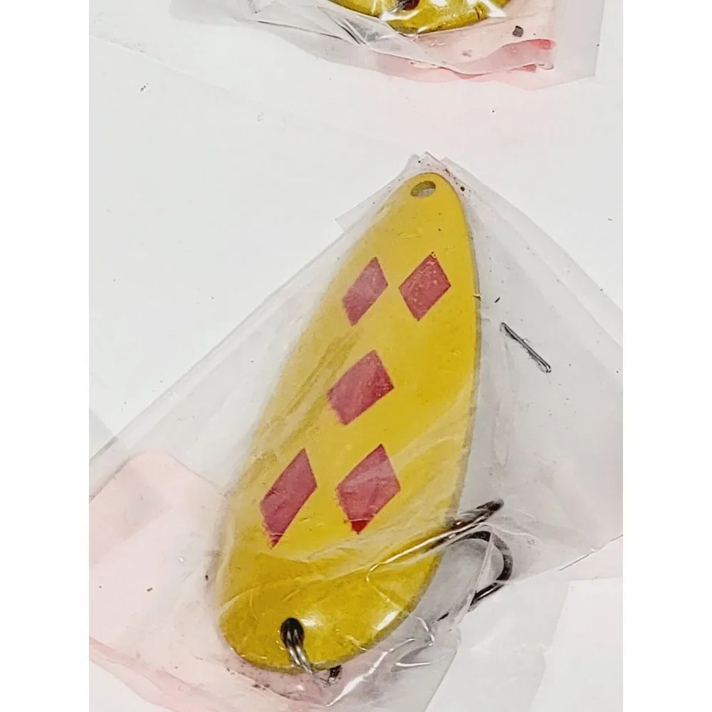 10 Universal Spoon 2 3/4 Oxbord Outdoors Styled Lure Gold/Red/5 Of Diamonds